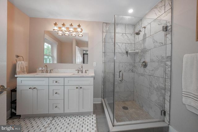 155 FOURTH AVE, Newtown Square, PA 19073