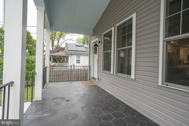 155 FOURTH AVE, Newtown Square, PA 19073