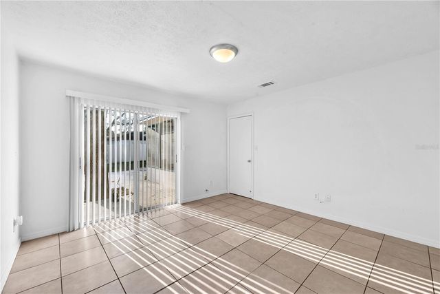 1001 HALLWOOD LOOP, Brandon, FL 33511