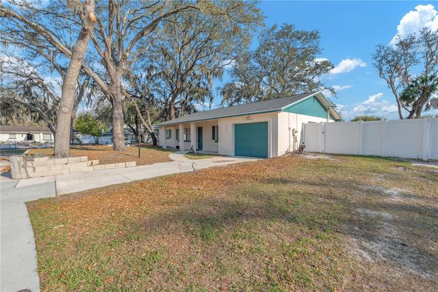 1001 HALLWOOD LOOP, Brandon, FL 33511