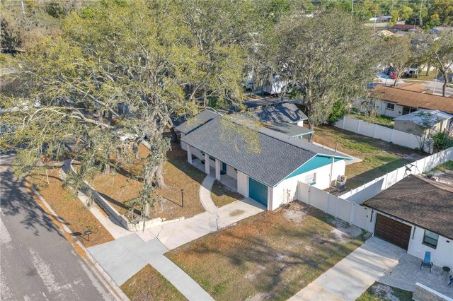 1001 HALLWOOD LOOP, Brandon, FL 33511