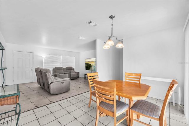 1001 HALLWOOD LOOP, Brandon, FL 33511