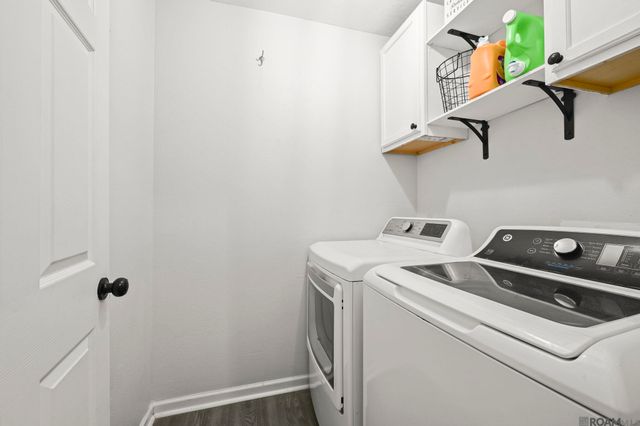 23529 Country Manor Ave, Denham Springs, LA 70726