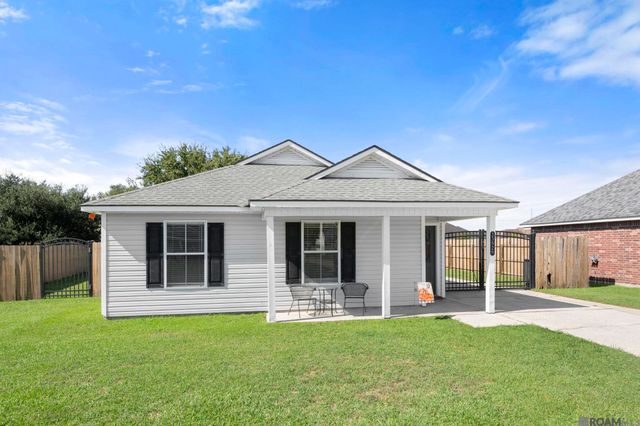 23529 Country Manor Ave, Denham Springs, LA 70726