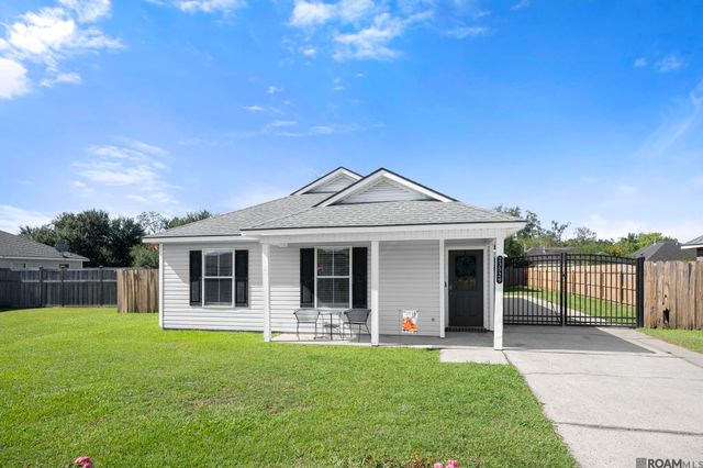 23529 Country Manor Ave, Denham Springs, LA 70726