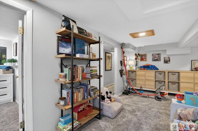 559 S 9th Avenue, Pocatello, ID 83201