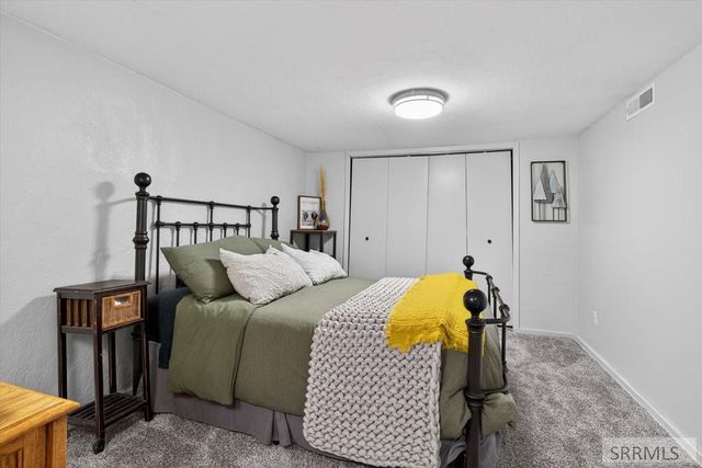 559 S 9th Avenue, Pocatello, ID 83201