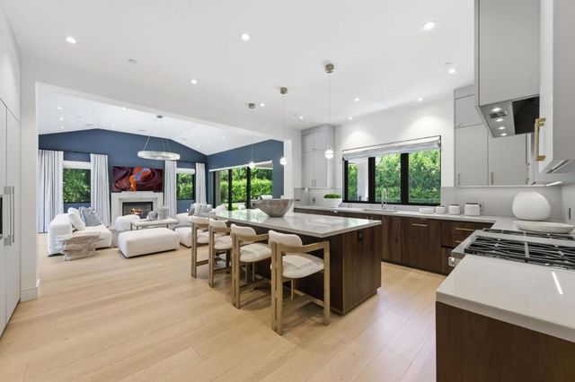 2315 Warner Range Avenue, Menlo Park, CA 94025