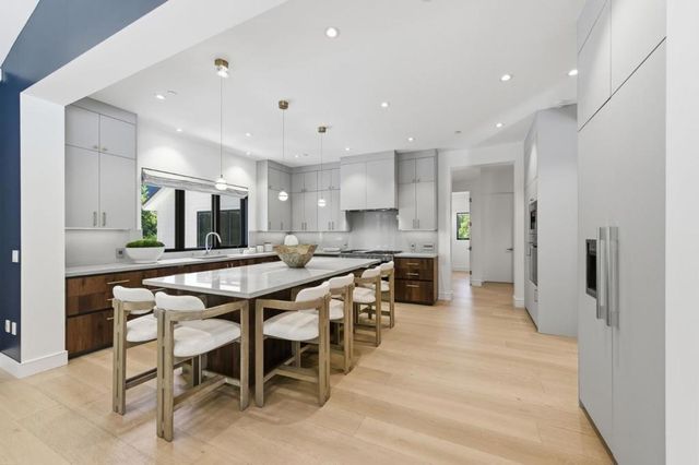 2315 Warner Range Avenue, Menlo Park, CA 94025