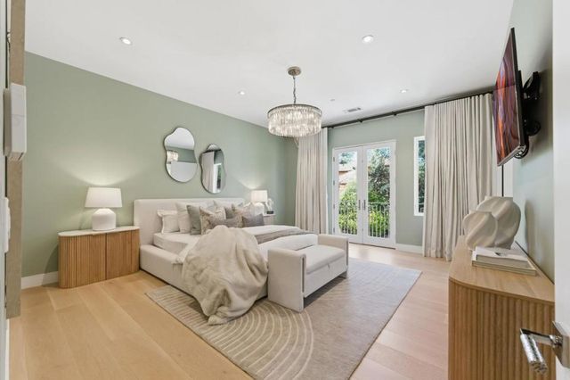 2315 Warner Range Avenue, Menlo Park, CA 94025