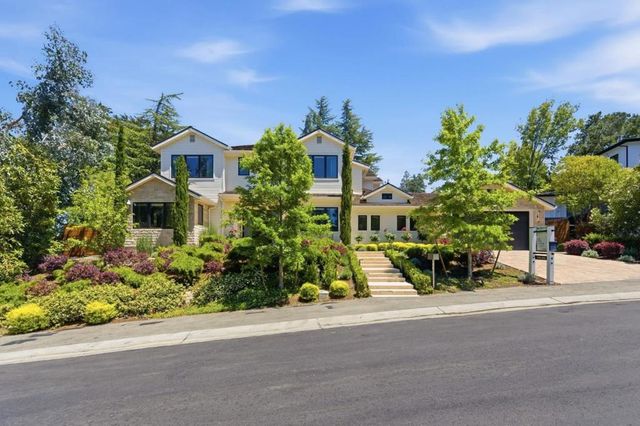 2315 Warner Range Avenue, Menlo Park, CA 94025