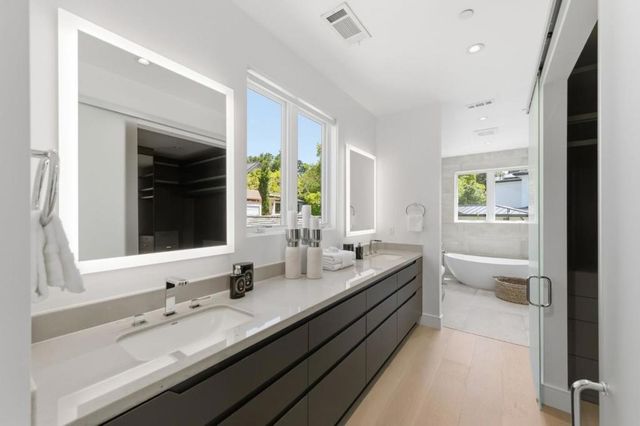 2315 Warner Range Avenue, Menlo Park, CA 94025