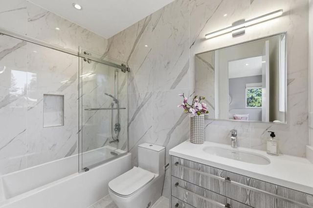 2315 Warner Range Avenue, Menlo Park, CA 94025