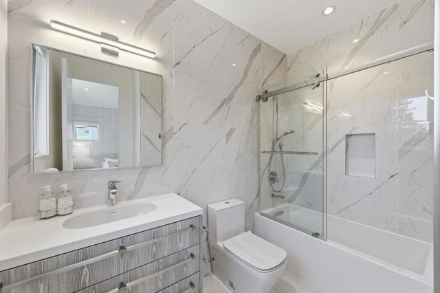 2315 Warner Range Avenue, Menlo Park, CA 94025