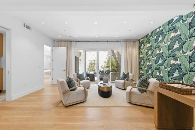 2315 Warner Range Avenue, Menlo Park, CA 94025