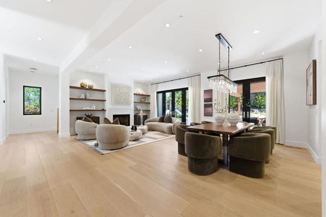 2315 Warner Range Avenue, Menlo Park, CA 94025