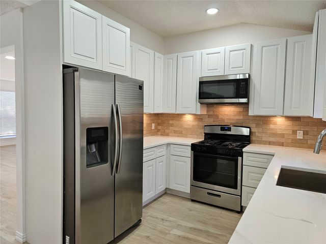 1106 Patrick Court, Cedar Hill, TX 75104