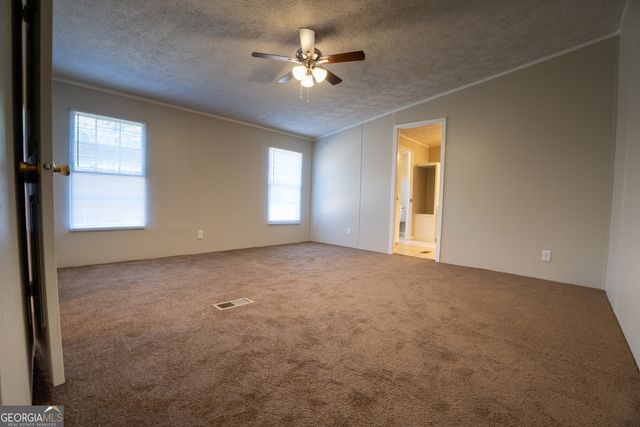 1100 Sapp Road, Dry Branch, GA 31020