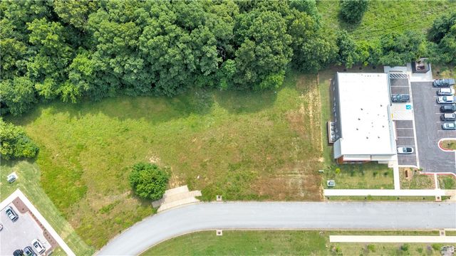 Lot 5 N Waterside Court, Fayetteville, AR 72703