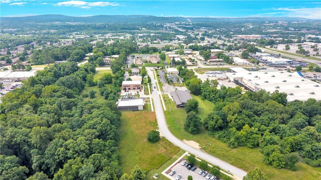 Lot 5 N Waterside Court, Fayetteville, AR 72703