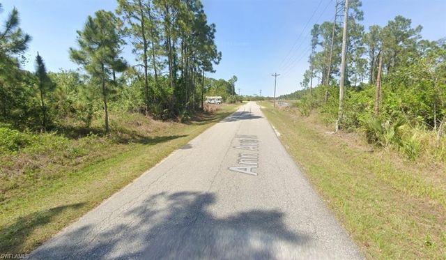 2814 Ann AVE N, Lehigh Acres, FL 33971