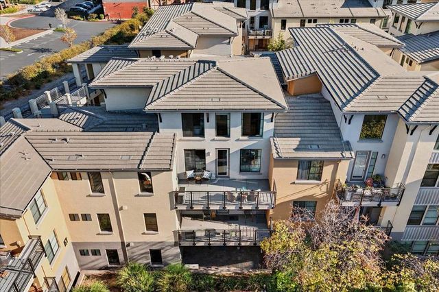 800 N 8th Street 324, San Jose, CA 95112