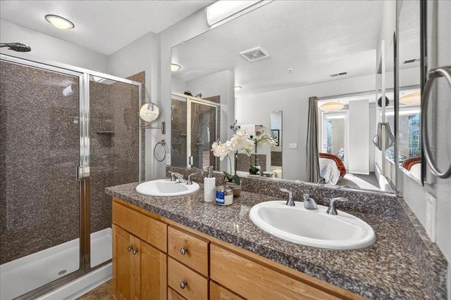800 N 8th Street 324, San Jose, CA 95112