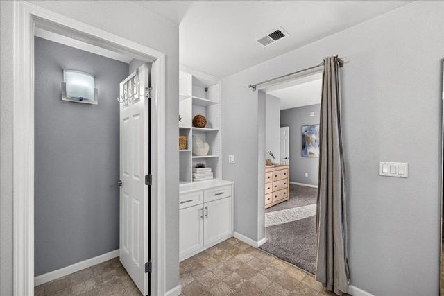 800 N 8th Street 324, San Jose, CA 95112