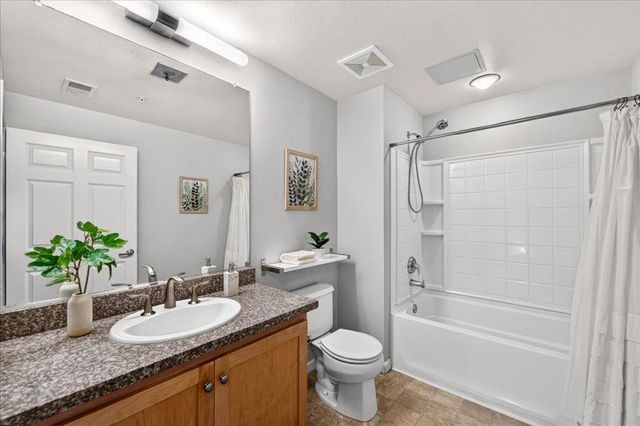 800 N 8th Street 324, San Jose, CA 95112