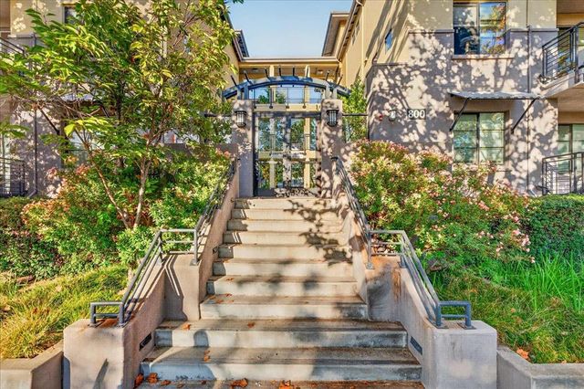 800 N 8th Street 324, San Jose, CA 95112