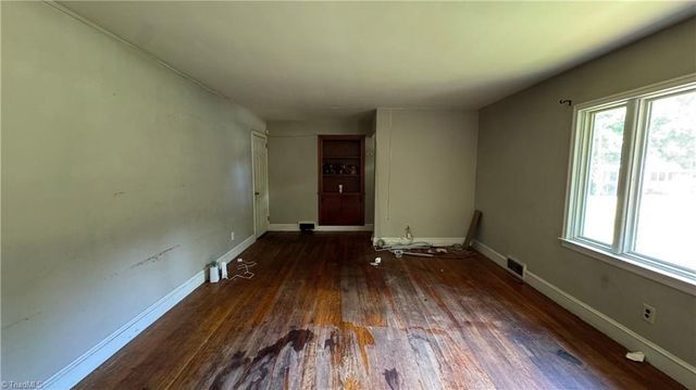 3400 Renon Road, Winston-salem, NC 27127