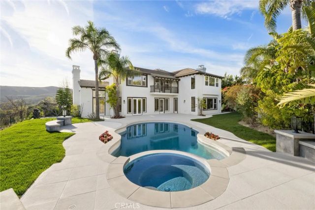 5704 Lyon Court, Calabasas, CA 91302