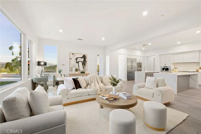5704 Lyon Court, Calabasas, CA 91302