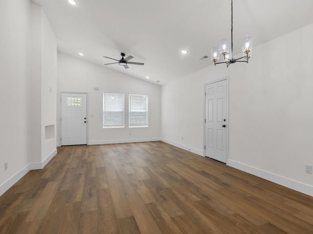 174 Blackman Circle, Cowpens, SC 29330