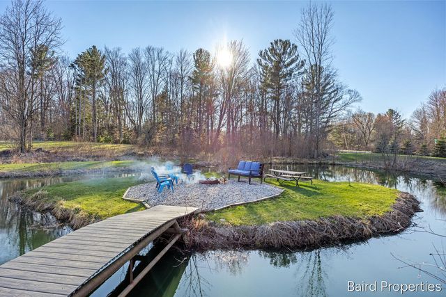 1963 W Monroe Road, Hart, MI 49420