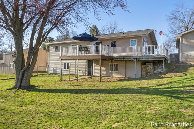 1963 W Monroe Road, Hart, MI 49420