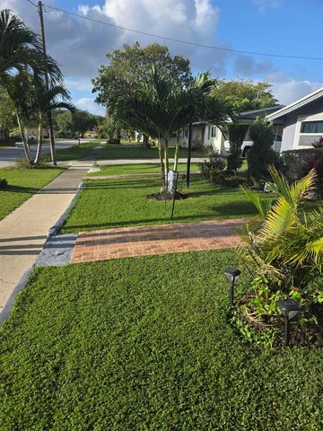 621 SW 56th Avenue, Margate, FL 33068