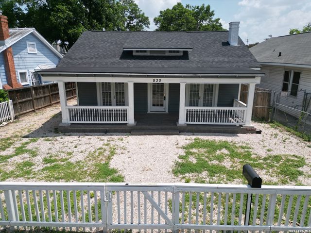 830 W Craig Pl, San Antonio, TX 78212