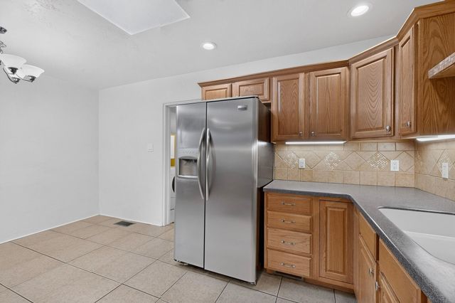 1409 Princeton Drive SE, Albuquerque, NM 87106