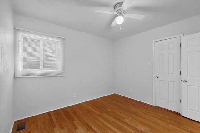 1409 Princeton Drive SE, Albuquerque, NM 87106