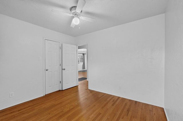 1409 Princeton Drive SE, Albuquerque, NM 87106