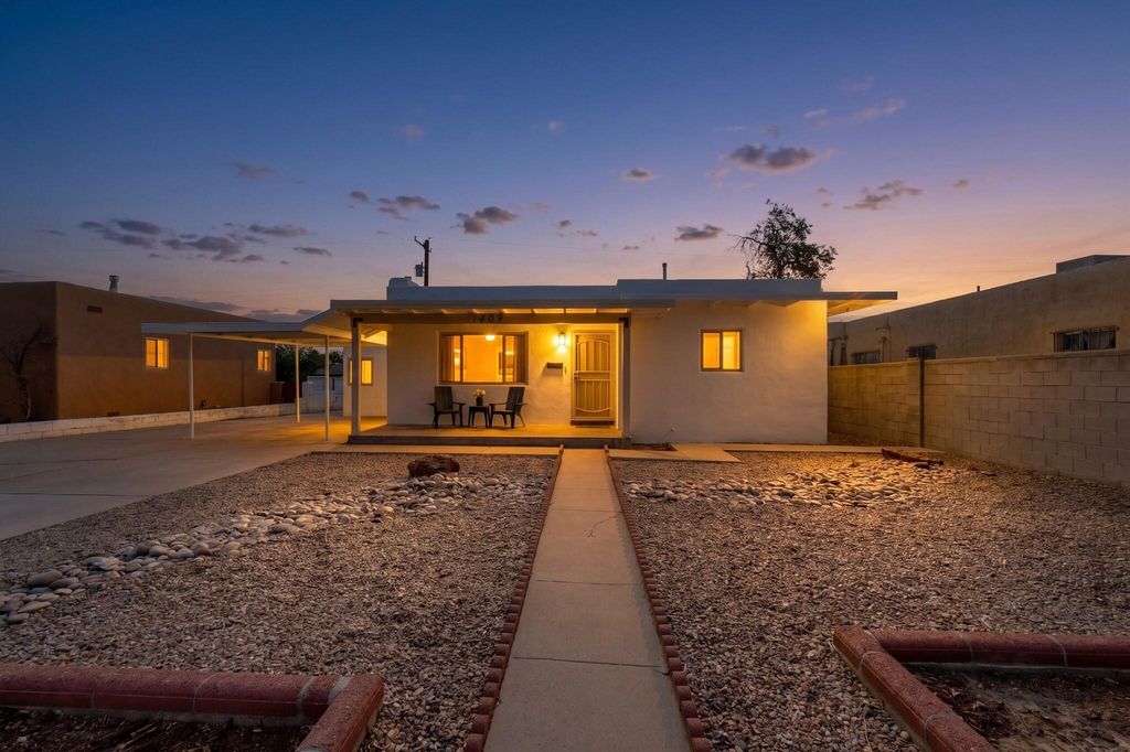 1409 Princeton Drive SE, Albuquerque, NM 87106