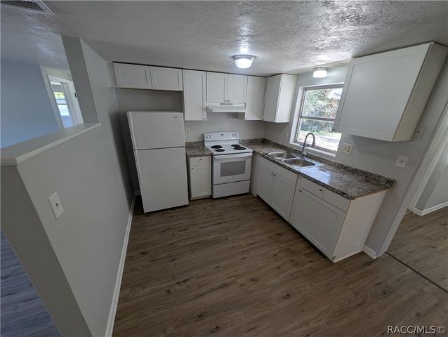 23 N Columbus Street, Beverly Hills, FL 34465