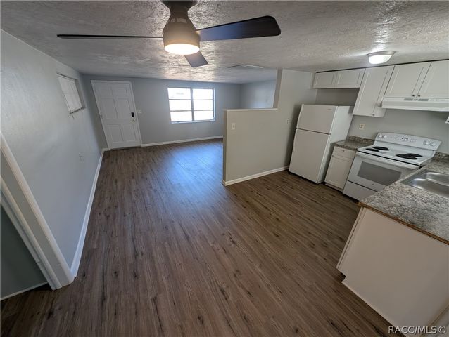 23 N Columbus Street, Beverly Hills, FL 34465