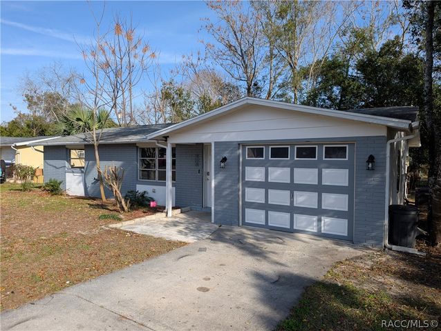 23 N Columbus Street, Beverly Hills, FL 34465