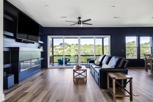 3422 Congress Ave, Lago Vista, TX 78645