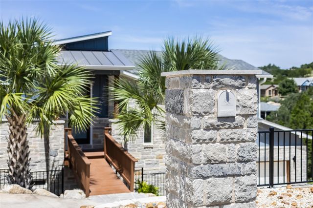 3422 Congress Ave, Lago Vista, TX 78645