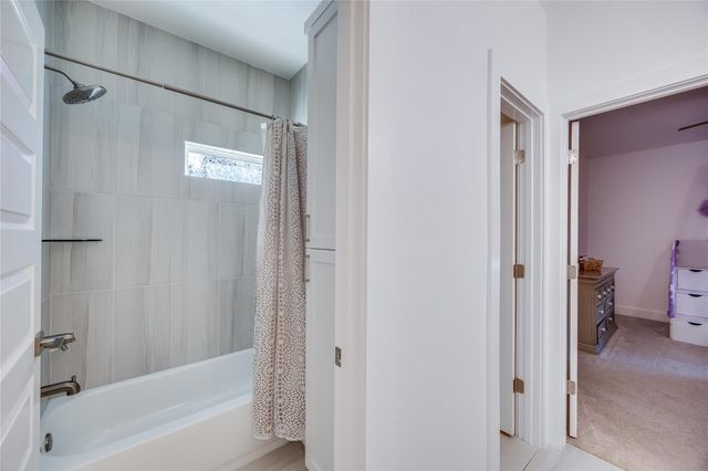 3422 Congress Ave, Lago Vista, TX 78645