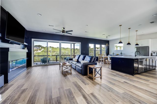 3422 Congress Ave, Lago Vista, TX 78645