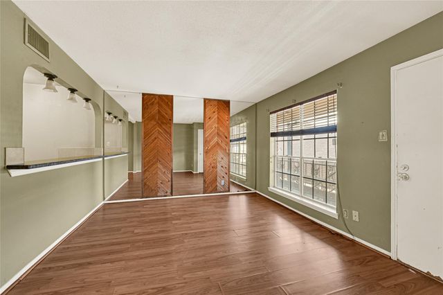 11550 Chimney Rock Road 232, Houston, TX 77035